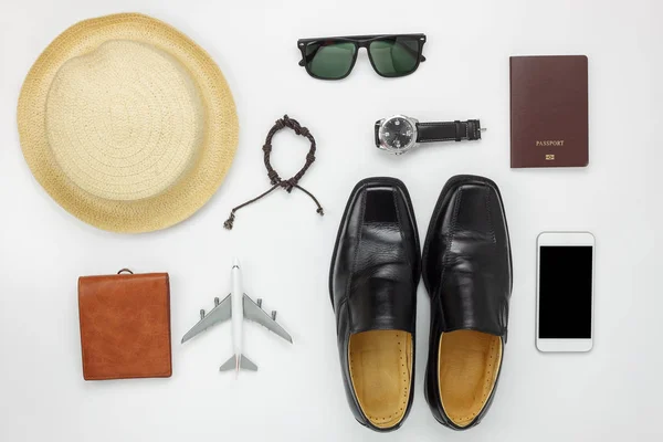 Lay aksesuarları seyahat düz ve erkekler kavramı arka plan moda.