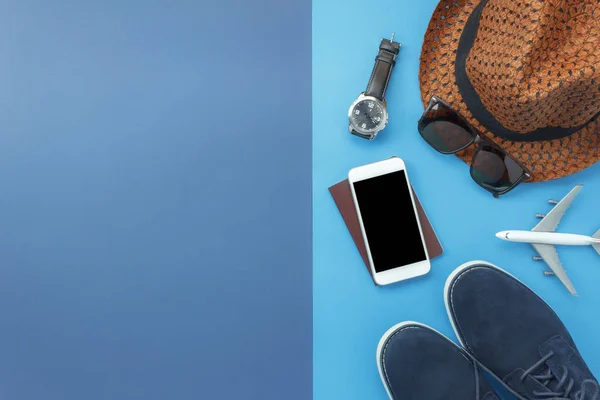 Tisch Ansicht Accessoire Der Kleidung Frauen Planen Urlaub Hintergrundkonzept Reisen — Stockfoto