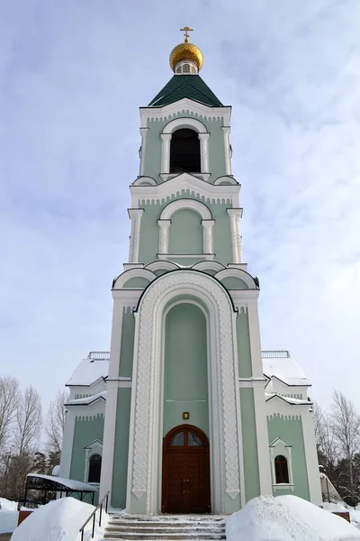 Церковь Тихона в Тольятти — стоковое фото