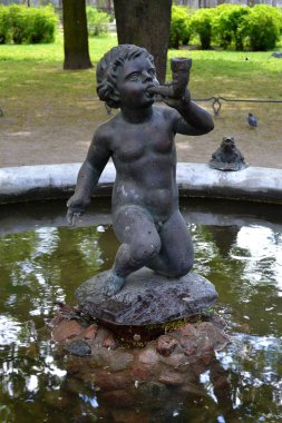 Aziz Nikolaos Bahçe (Saint Petersburg çeşme)
