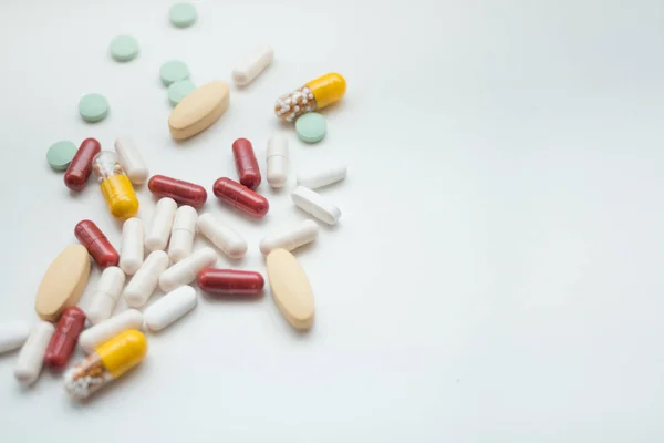 Vegyes színes tabletták — Stock Fotó