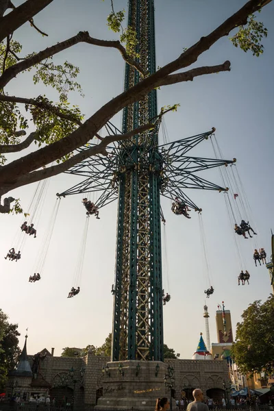 Vertical Swing, Prater, Viena Áustria — Fotografia de Stock