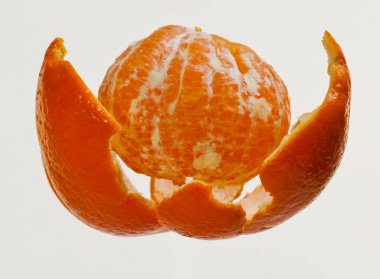 Soyulmuş taze mandalina