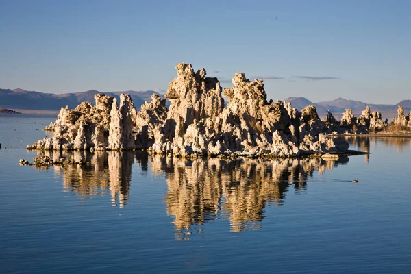 Tufo a Mono Lake, California — Foto Stock