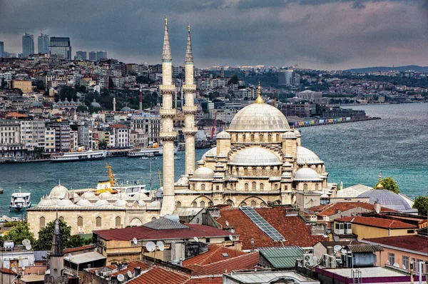 Nova mesquita em Instanbul — Fotografia de Stock