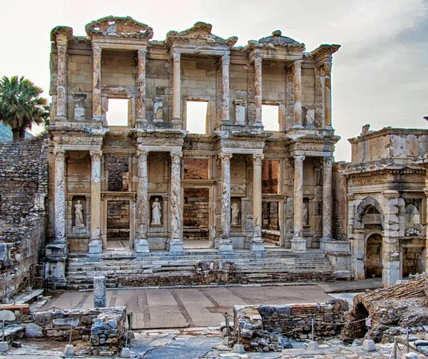 Knihovna v Efesu — Stock fotografie