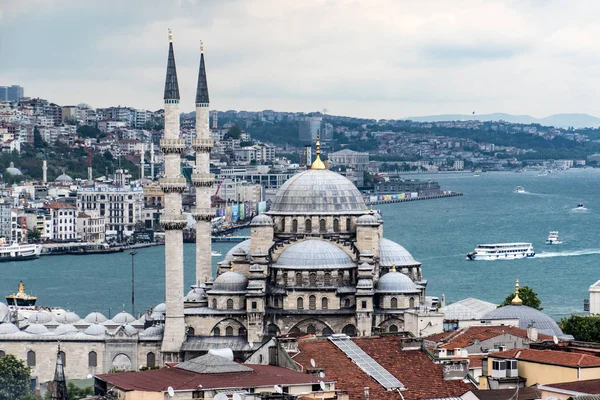 Nova mesquita em Instanbul — Fotografia de Stock