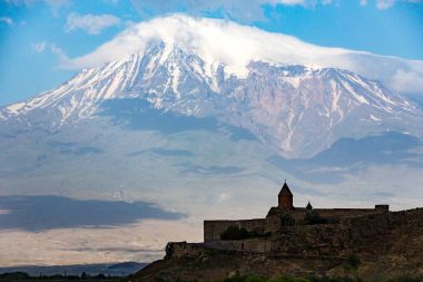 Ermenistan 'daki Tatev Manastırı 