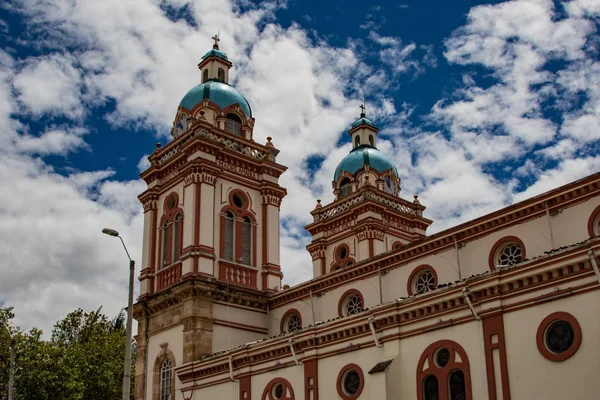 Iglesia De San Francisco De Sinincay — kuvapankkivalokuva