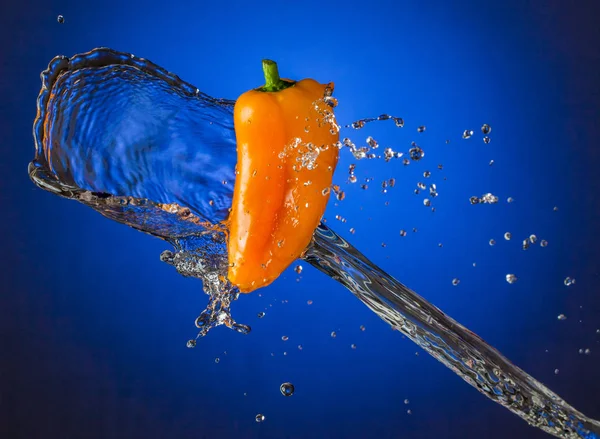 Water Splashes on Mini Bell — Stock Photo, Image