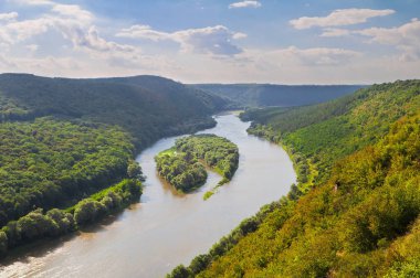 Yin-Yan Dinyester RIV üzerinde güzel Adaları üzerinde Üstten Görünüm