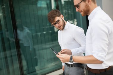 Tablet vasıl arıyor işgal