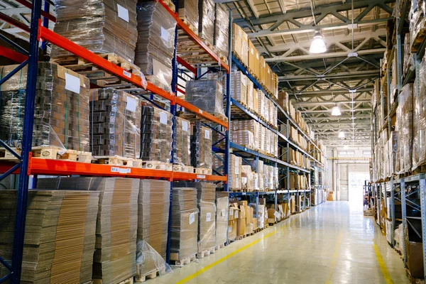 Interior of a modern warehouse — Stock Photo, Image