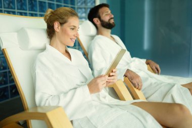 Çift spa uygulamaları zevk ve rahatlatıcı