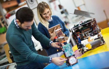 Mühendislik Robotik sınıf çalışması