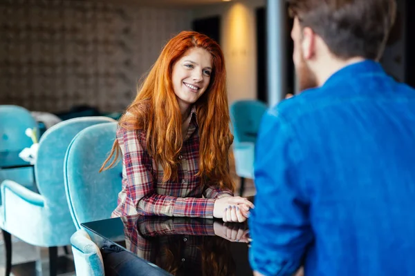 Woman dating handsome man — Stock Photo, Image