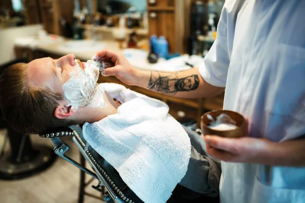 Skägg och mustasch hårvårdsprodukter — Stockfoto