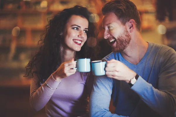 Couple dating in restaurant at xmas — Stock Photo, Image