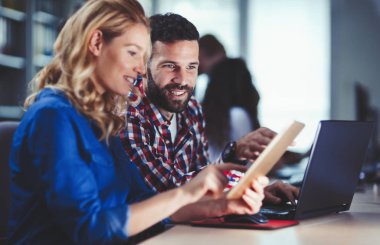 Bu işbirliği programcılar şirket