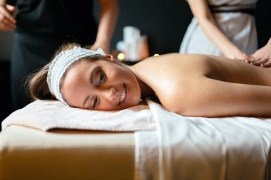 Masaj terapist masaj kadın