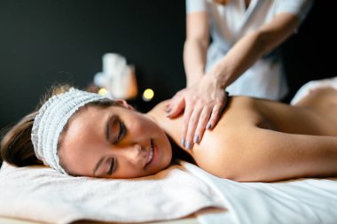 Kız zevk masaj tedavisi