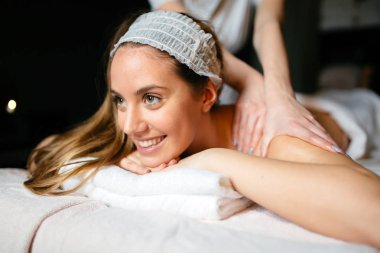 Masaj terapist masaj kadın