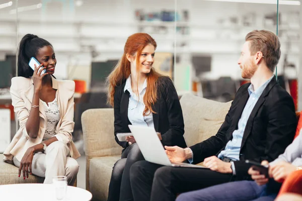 Business mensen gesprek — Stockfoto