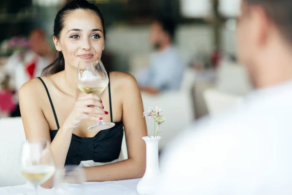 Attractive woman in restaurant — Stock Photo, Image