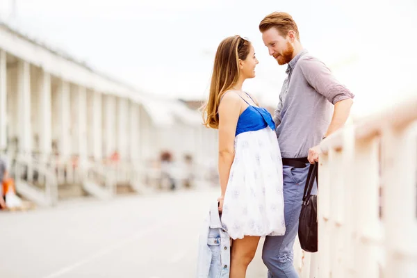 Dos personas enamoradas —  Fotos de Stock