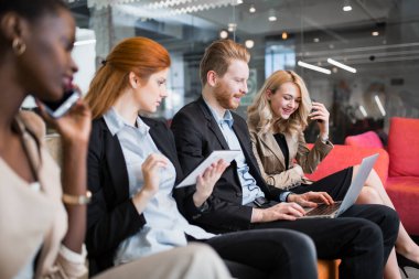 İş insanlar konuşma