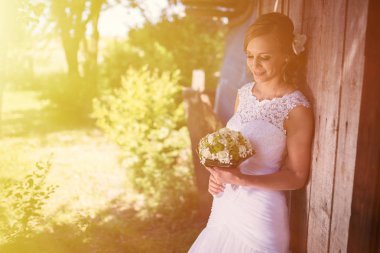 açık havada poz güzel gelin