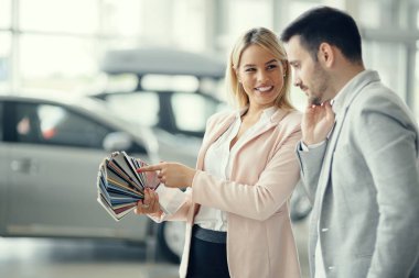 Müşteri galerisinde renk seçme
