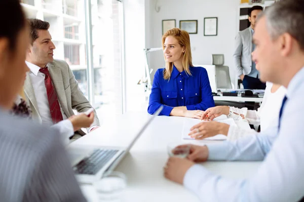 Partner commerciali brainstorming — Foto Stock