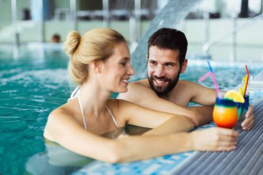 mutlu çift rahatlatıcı