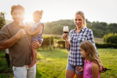 Winemaker ailenin bir arada