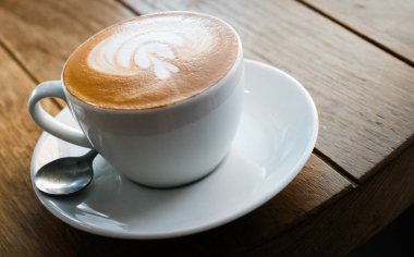 Güzel kahve beyaz Kupası