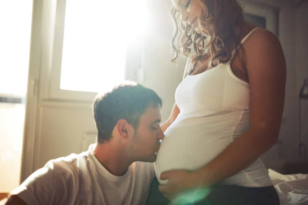 Пара беременных новорожденных — стоковое фото