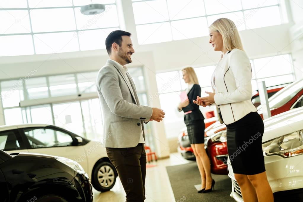buyer at cars dealership