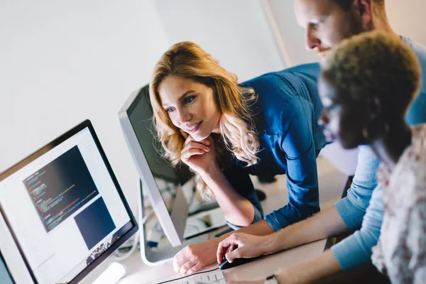 Software developers working on project — Stock Photo, Image