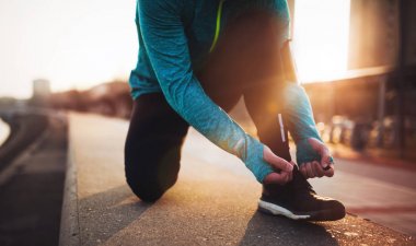 Yakışıklı erkek atlet