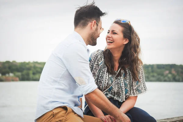 Casal feliz no amor — Fotografia de Stock