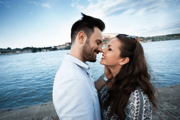 Casal feliz no amor — Fotografia de Stock