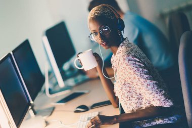 projede çalışan yazılım geliştiricileri