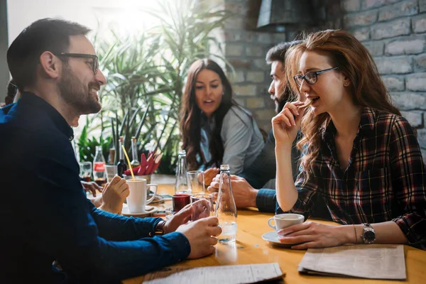 Business people eating together — Stock Photo, Image