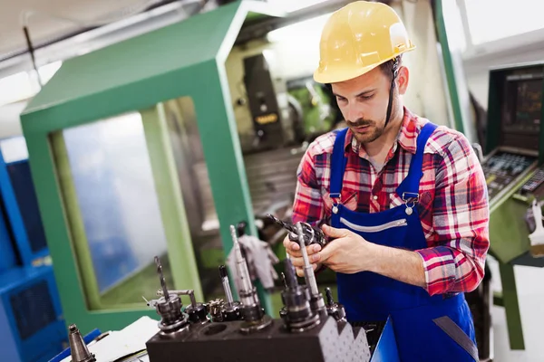 Modern industrial machine operator — Stock Photo, Image