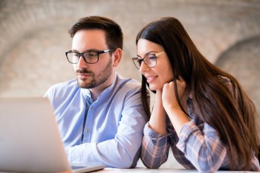Bu işbirliği programcılar şirket