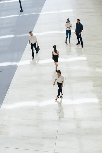 Young Business People Starting Work Office — Stock Photo, Image