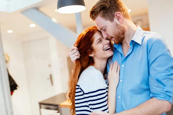 aşk sarılma, Çift