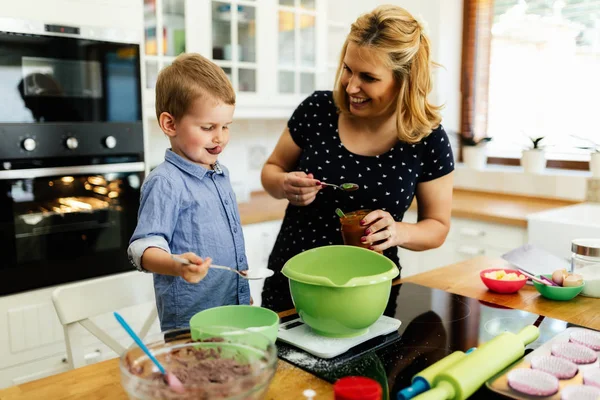 Çocuk anne olun çerezleri yardım