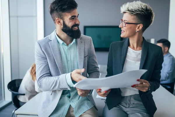 Young designers talking on break — Stock Photo, Image